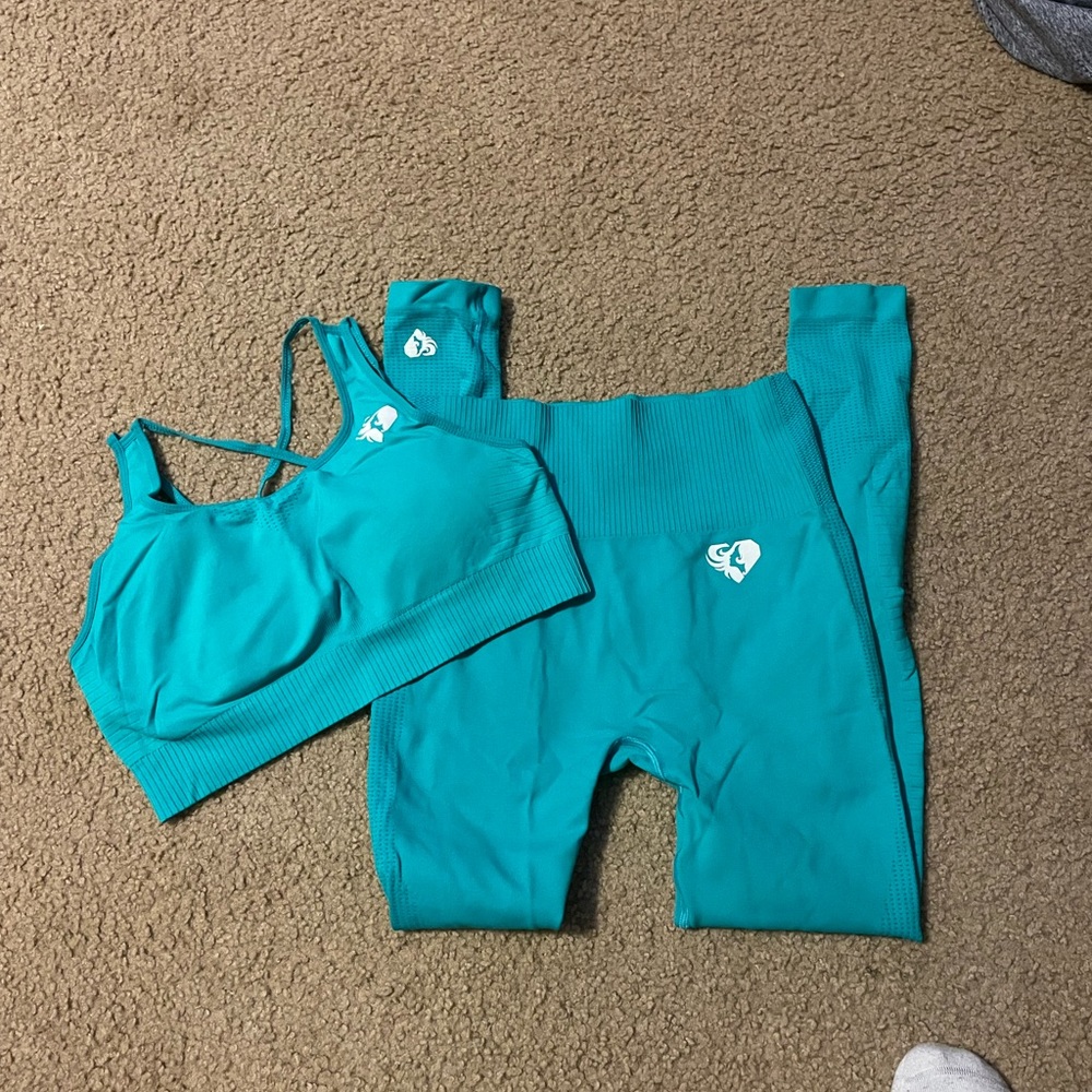 Women’s Best Set